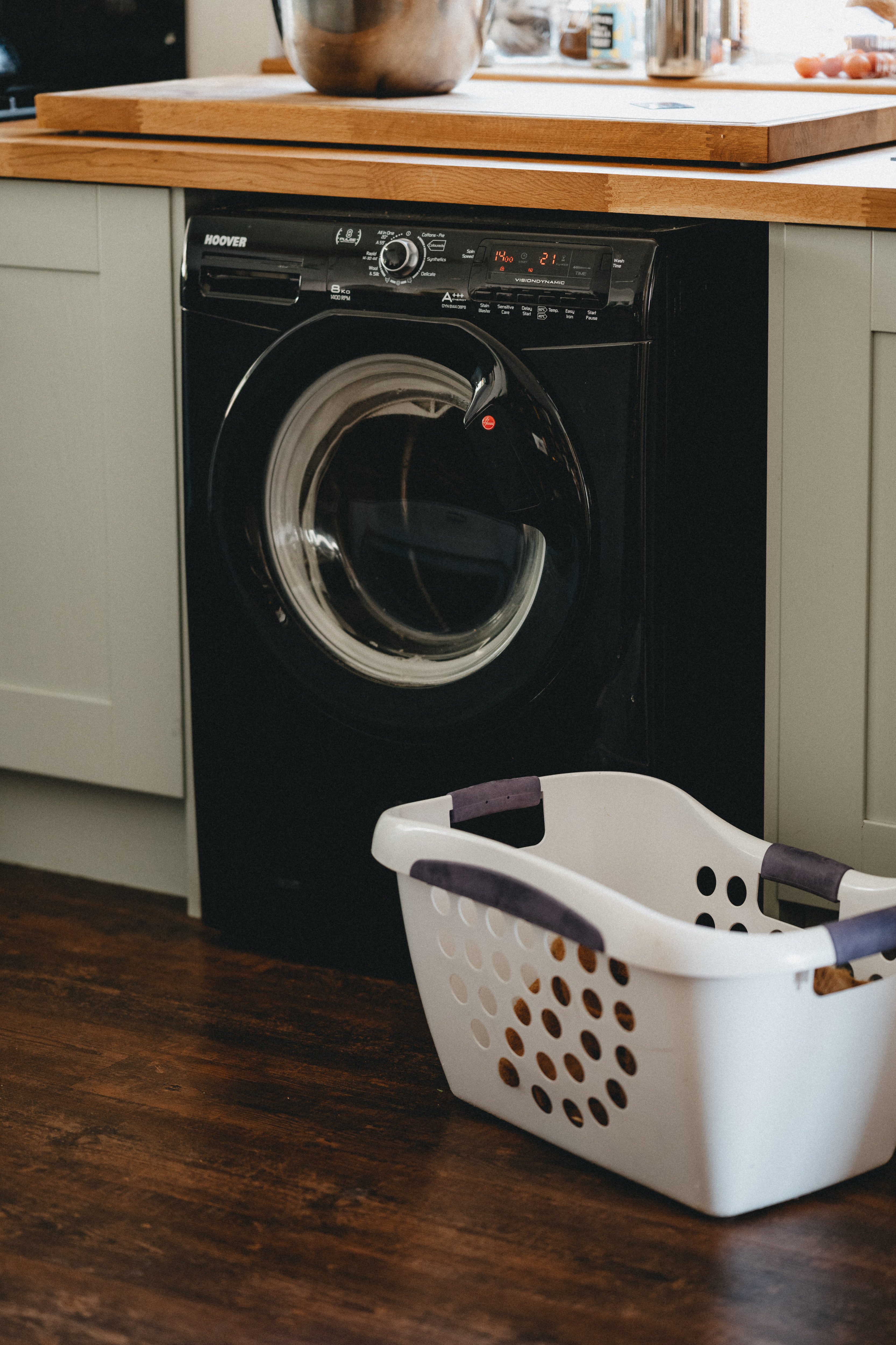 You are currently viewing Getting on Top of the Laundry: Finding a Method that Works for You