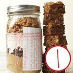 Read more about the article Gift Guide: Gifts in a Jar Recipes & Ideas