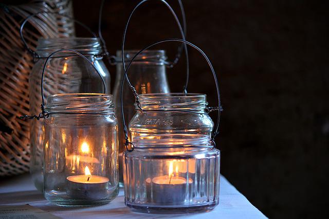 You are currently viewing 15 Ways to Repurpose Glass Jars