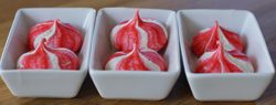 Read more about the article 101 Days of Christmas: Peppermint Meringues