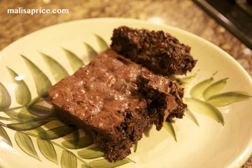 You are currently viewing Liza’s Delicious Brownies {Made from Scratch}