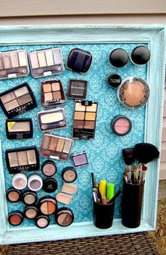 makeup-organizer