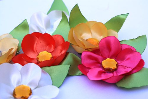 You are currently viewing DIY: Simple, Yet Spectacular, Satin Flowers