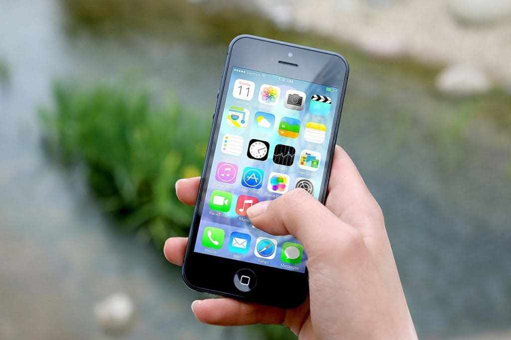 7 iPhone Apps for Your Next Road Trip