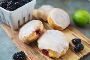Read more about the article Lime and Blackberry Jam-Filled Doughnuts