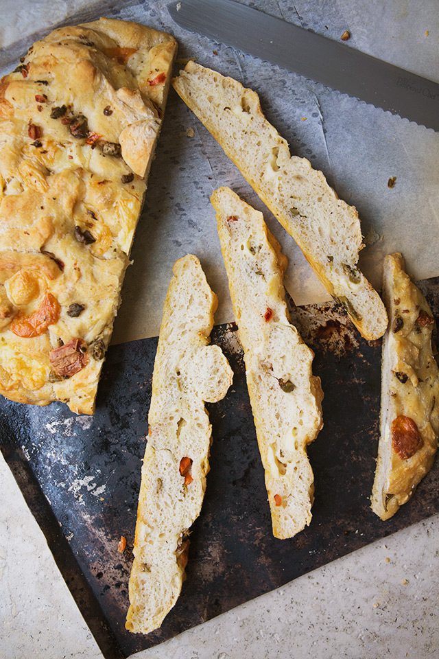 Manchego Olive Freeform Bread #recipe via LifeYourWay.net