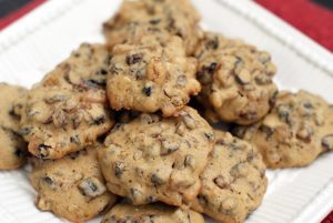Read more about the article Fruitcake cookies {101 Days of Christmas}