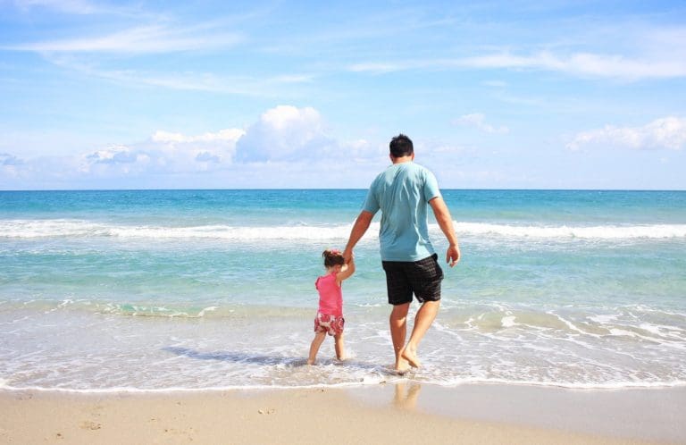 Top 4 Tips for Packing for Your Summer Vacation to the Beach