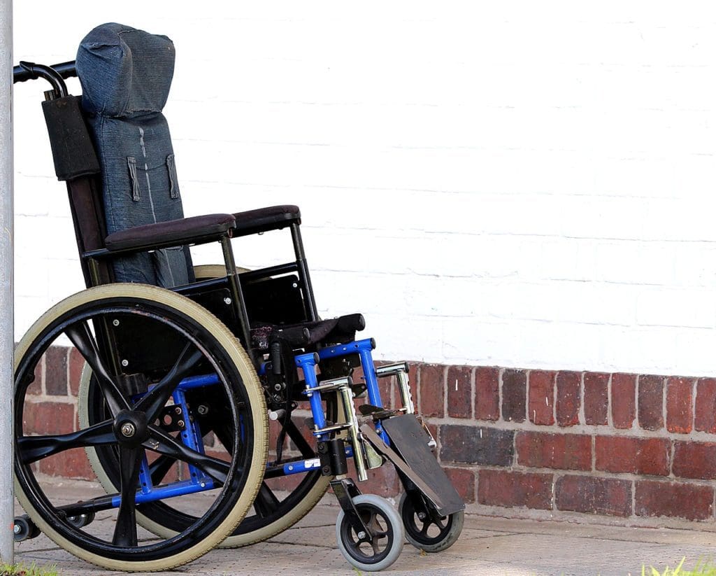 Selecting the Best Wheelchair for Handicap Mothers