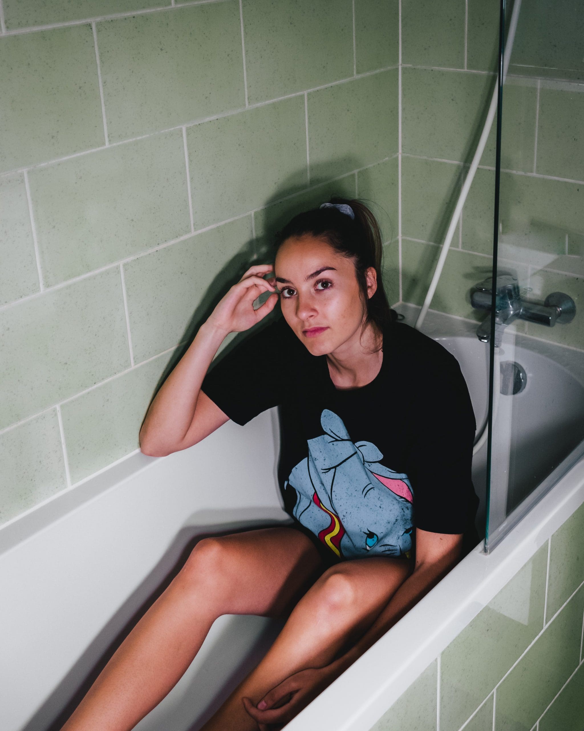 The 6-Step Process for Unclogging a Bathtub