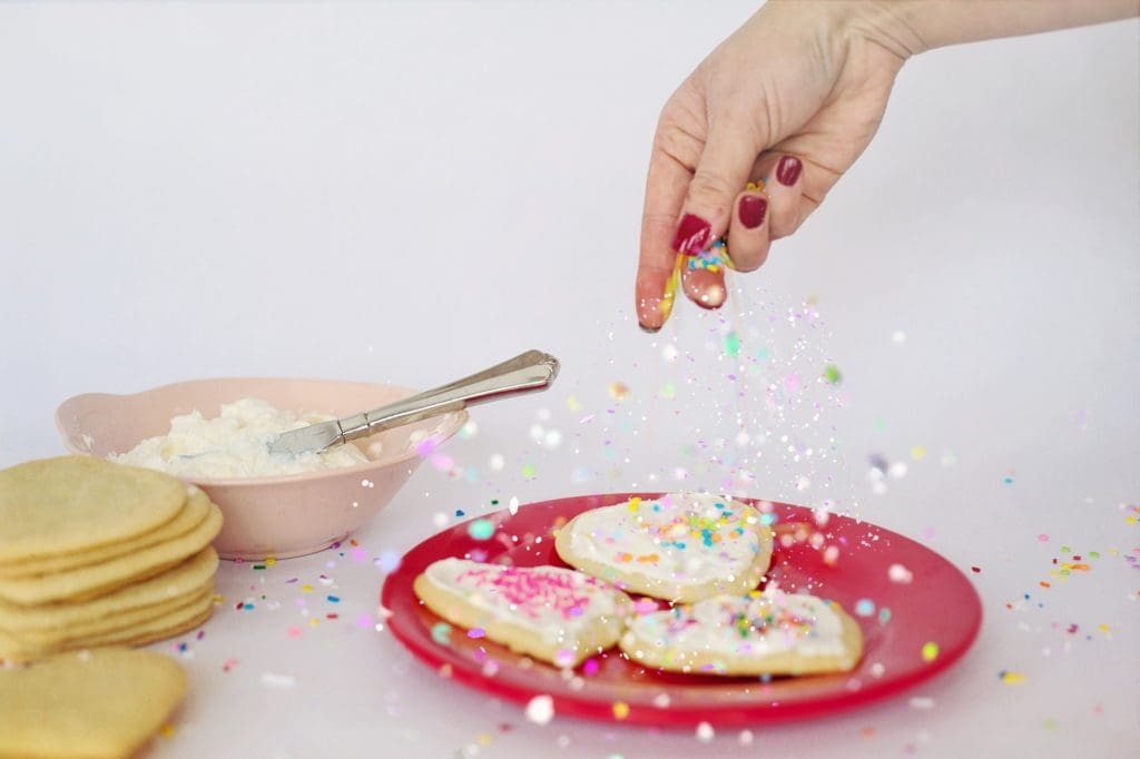 Bake cookies to Celebrate Long Distance Relationship