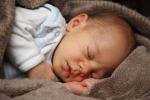 Read more about the article Top 7 Sleeping Solutions for Newborn Baby