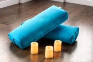 Read more about the article Do I need a yoga bolster?