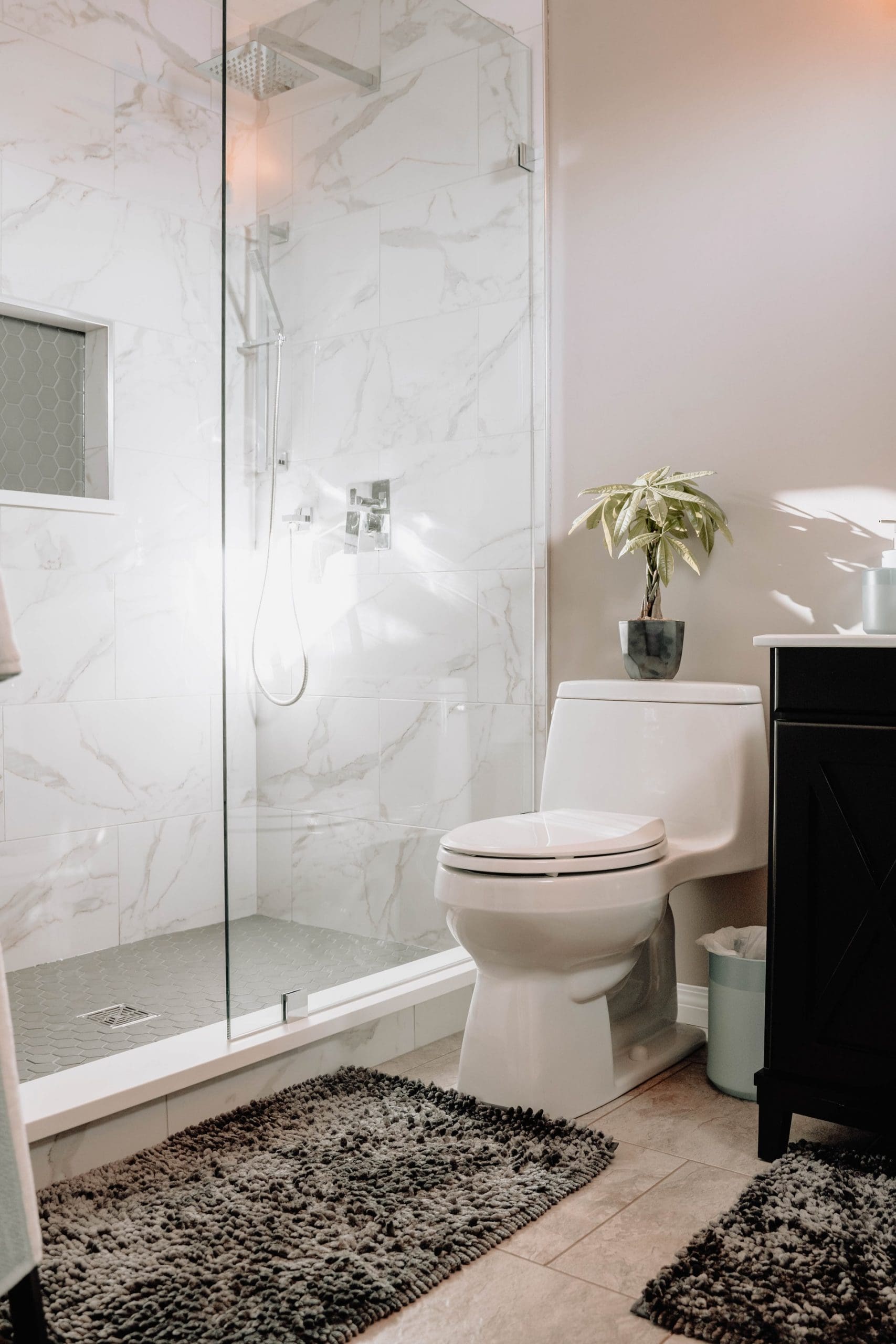 Easy Ways to Enjoy Coziness in The Bathroom