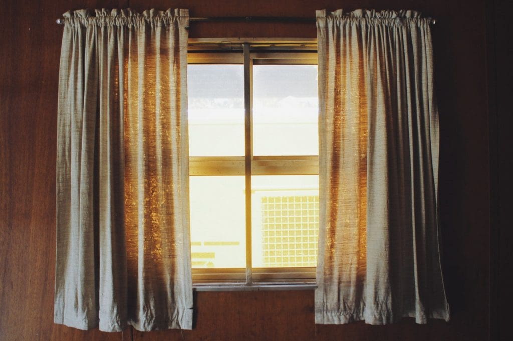 buy winter & summer curtains