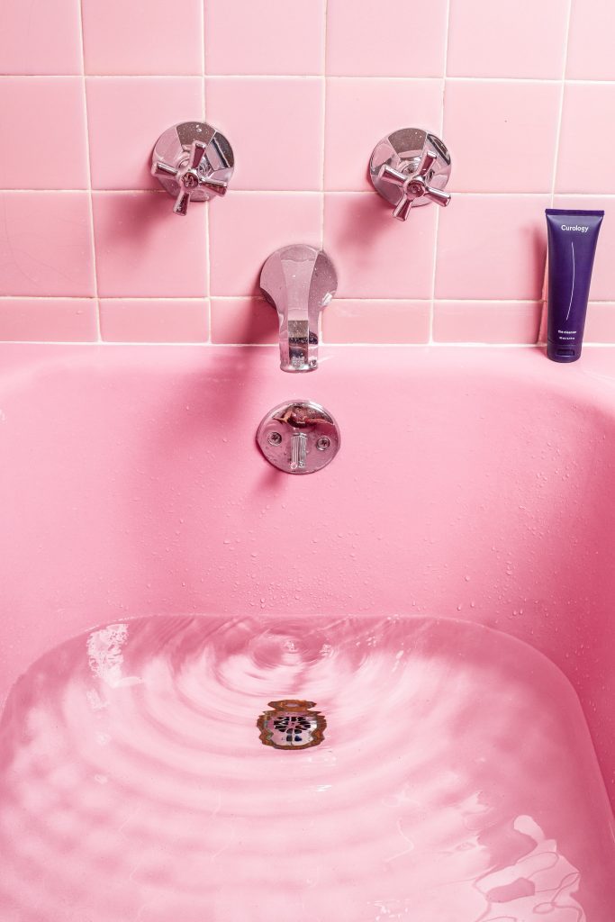 Pink tub