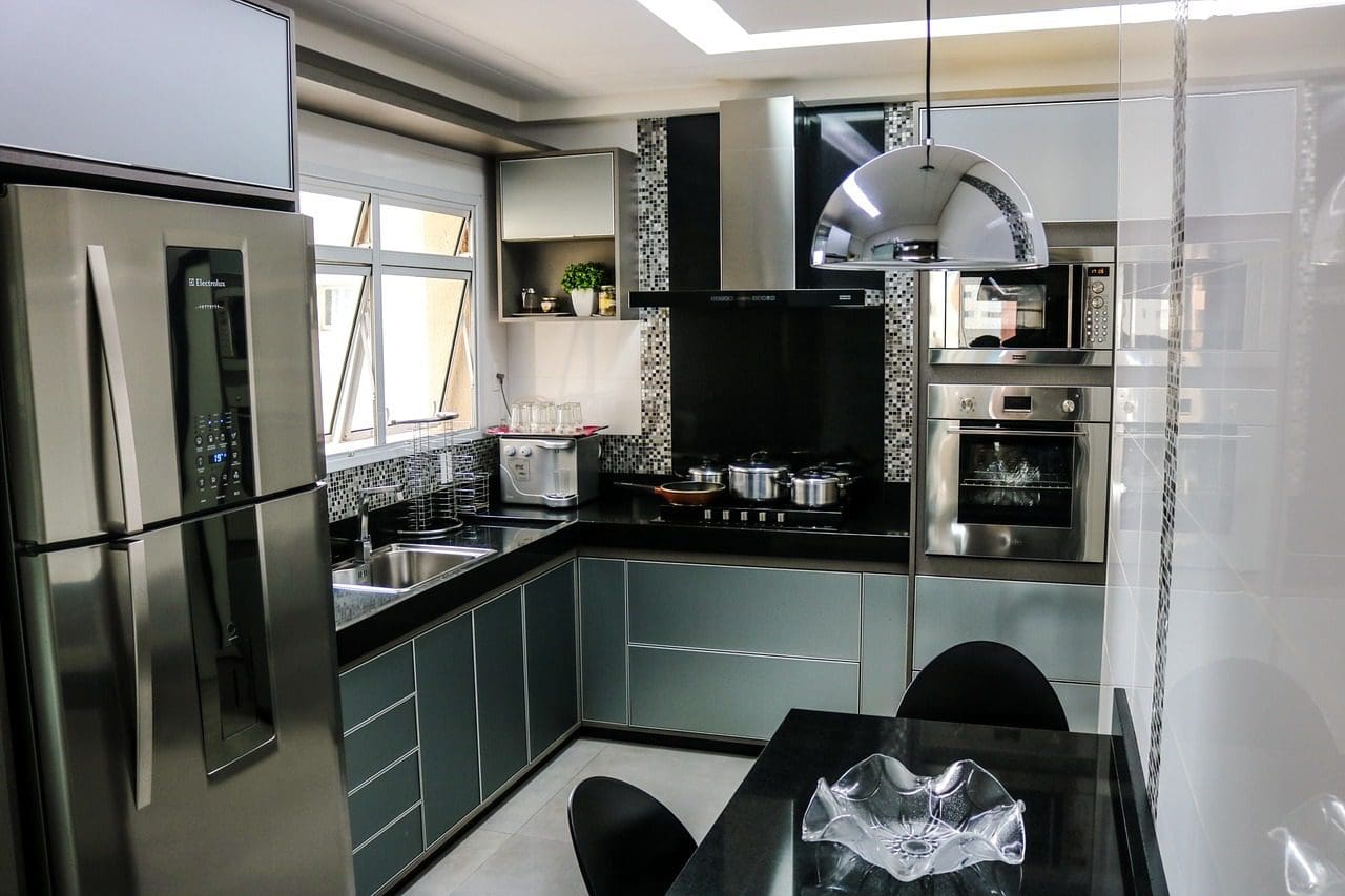 How To Choose the Right Refrigerator for Your Kitchen