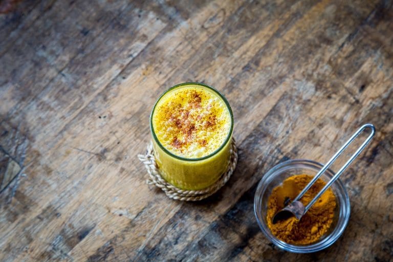 5 Reasons Why You Need to Start Drinking Turmeric Tea