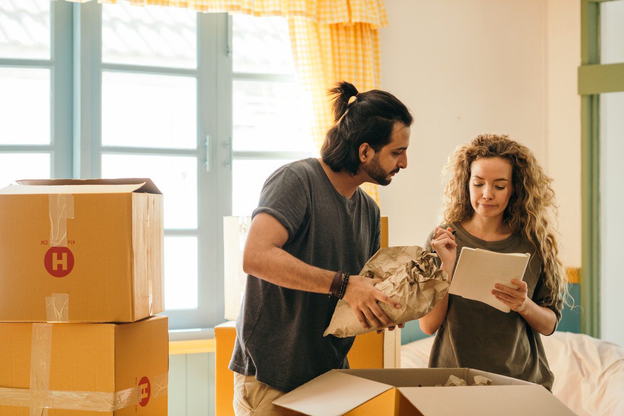 You are currently viewing Moving into Your First Apartment—A Quick Checklist