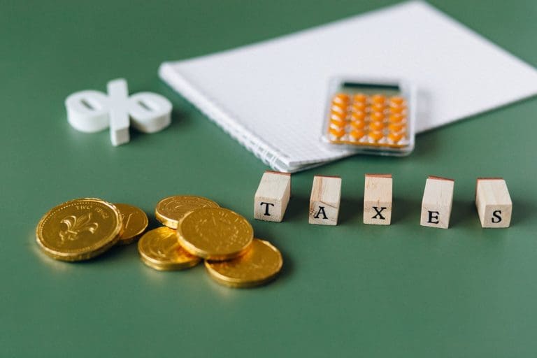 How to Do Your Taxes as an UK Expat