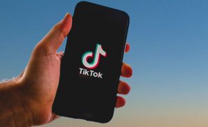 Read more about the article 7 Ways to Get Viral on Tik Tok Very Fast