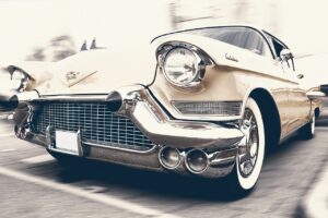 Read more about the article Classic Cars That Make Good Investments