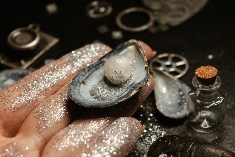 What To Consider When It's Your First Time Getting Pearl Jewelry