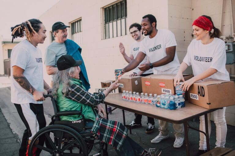 5 Best Fundraising Platforms For Nonprofits
