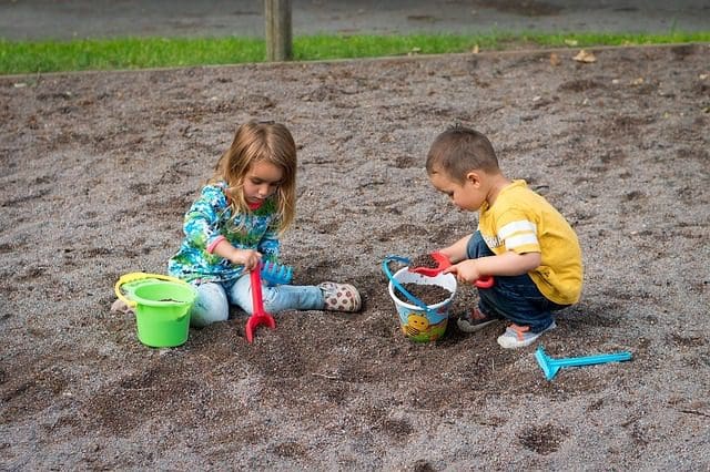 Playing sand