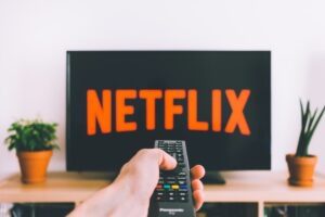 Read more about the article 10 tips to enhance your streaming experience on Netflix (2021 – Guide)