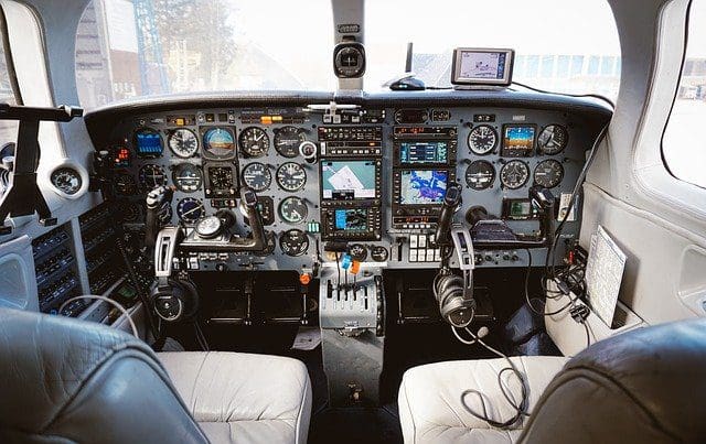 747 cockpit