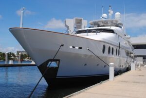 Read more about the article The Best Family Friendly Yacht Charter Destinations