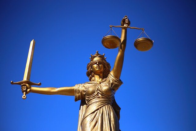 You are currently viewing Criminal Law and Civil Law: What is the difference?