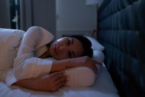 Read more about the article What You Need to Know About Sleeping on Your Side