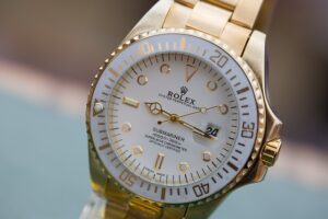 Read more about the article How to Buy the Best Rolex Sports Watch?