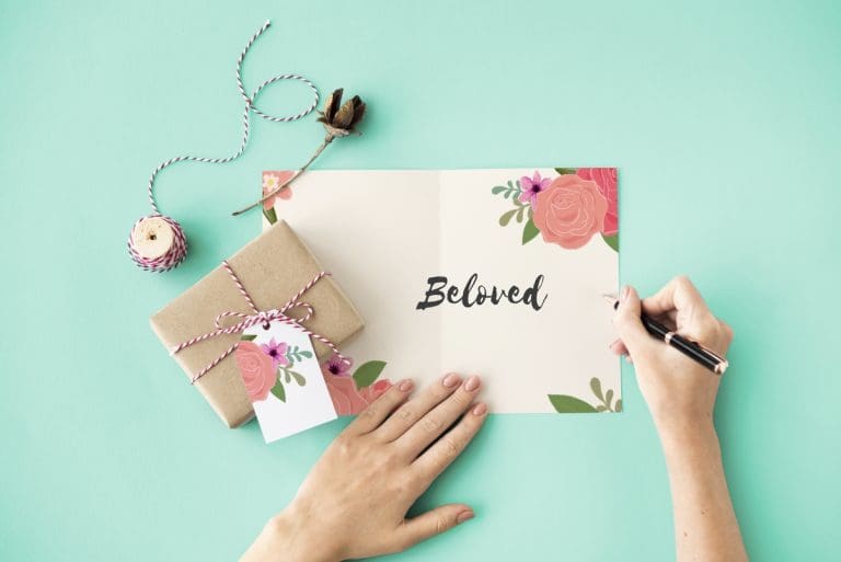 5 Ways Personalized Gifts Can Convey Your Feelings