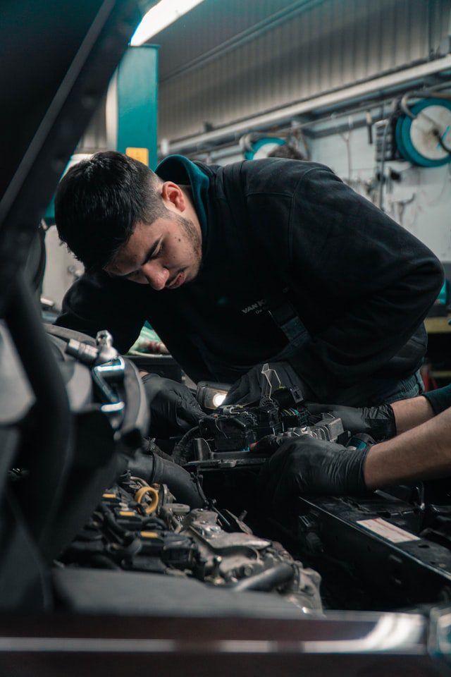 You are currently viewing Ways to Save Money on Car Repairs