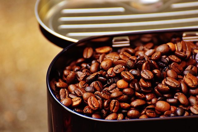 You are currently viewing 10 Tips to Pick the Right Roasted Coffee Subscription for You