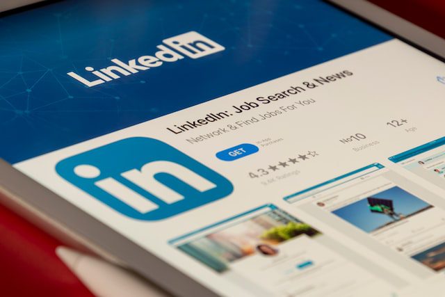 You are currently viewing LinkedIn Profile: 5 Tips for Setting Up One