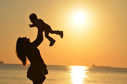 You are currently viewing 5 Unexpected Benefits of Being a Single Mom
