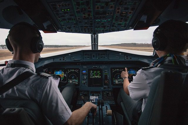You are currently viewing Everything You Need to Know About Professional Pilot Programs