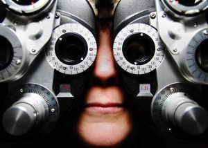 Read more about the article How To Make the Most of Your Eye Exam Without Breaking the Bank
