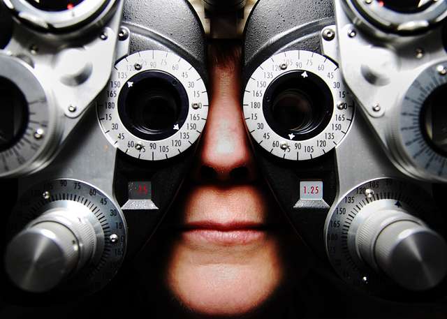 You are currently viewing How To Make the Most of Your Eye Exam Without Breaking the Bank