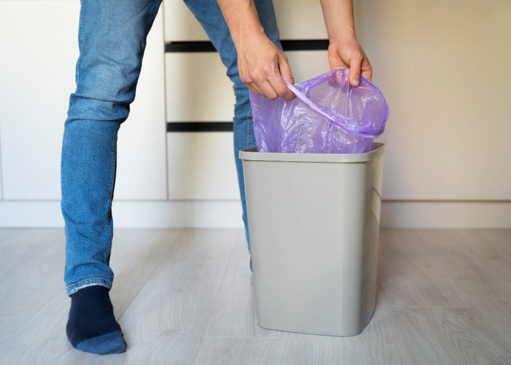 Kitchen trash can