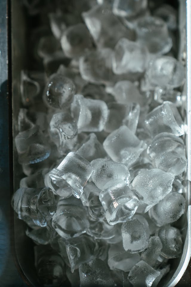 You are currently viewing How to choose the right model of an ice maker and what should you pay attention to?