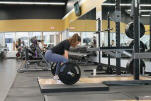 Read more about the article Techniques for Progressive Overload in Deadlifts to Reduce Lower Back Strain