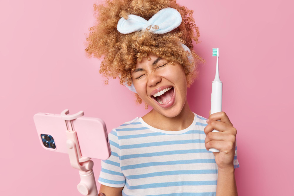 You are currently viewing The Musical Toothbrush: Creating a Playlist for Your Dental Routine
