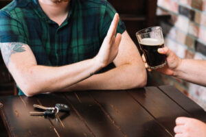 Read more about the article Five Ways Pub Culture Needs to Adapt to Encourage Non-Drinkers