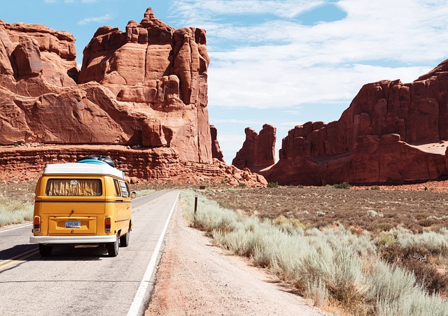 You are currently viewing How To Prepare for A Road Trip On A Budget