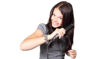 Read more about the article Four Tips for Choosing the Perfect Hair Straightener